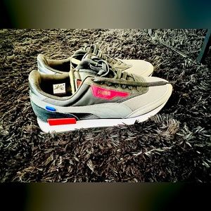 Barely used Puma Men’s Sneakers